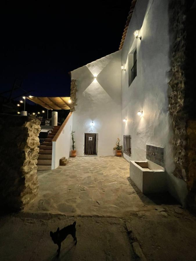 Cortijo Las Angosturas Montefrío Exterior foto